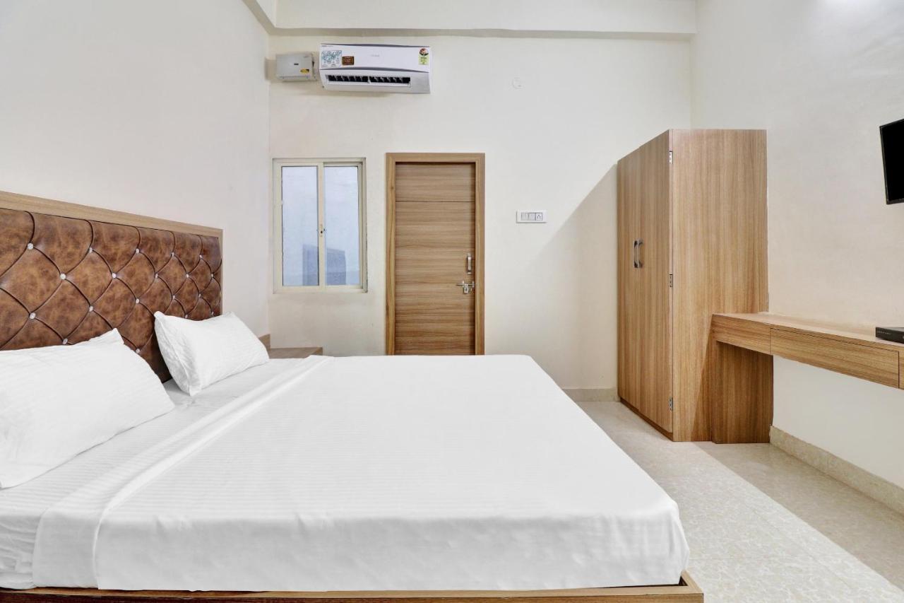 Collection O Pearl Inn Guest House Gwalior Extérieur photo