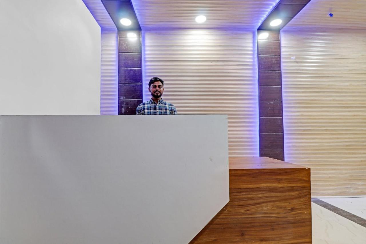 Collection O Pearl Inn Guest House Gwalior Extérieur photo